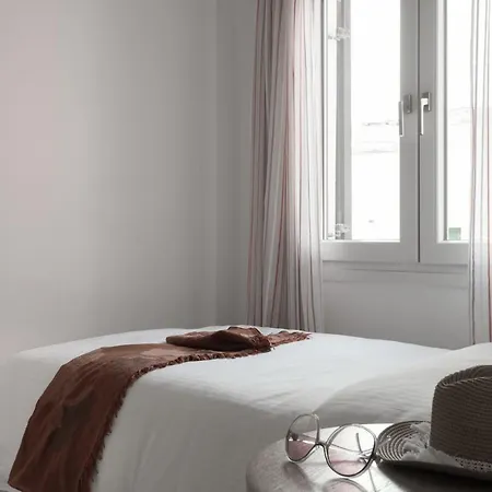 מלון Tinos Resort 4*