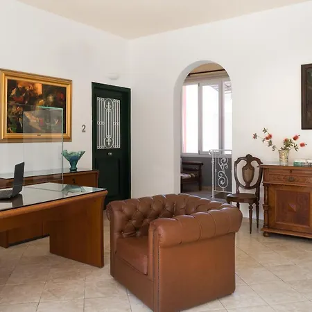 Tinos Resort Otel 4*
