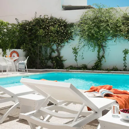 Tinos Resort 4*