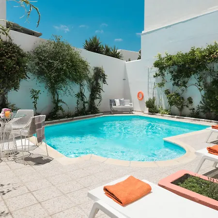 Szálloda Tinos Resort
